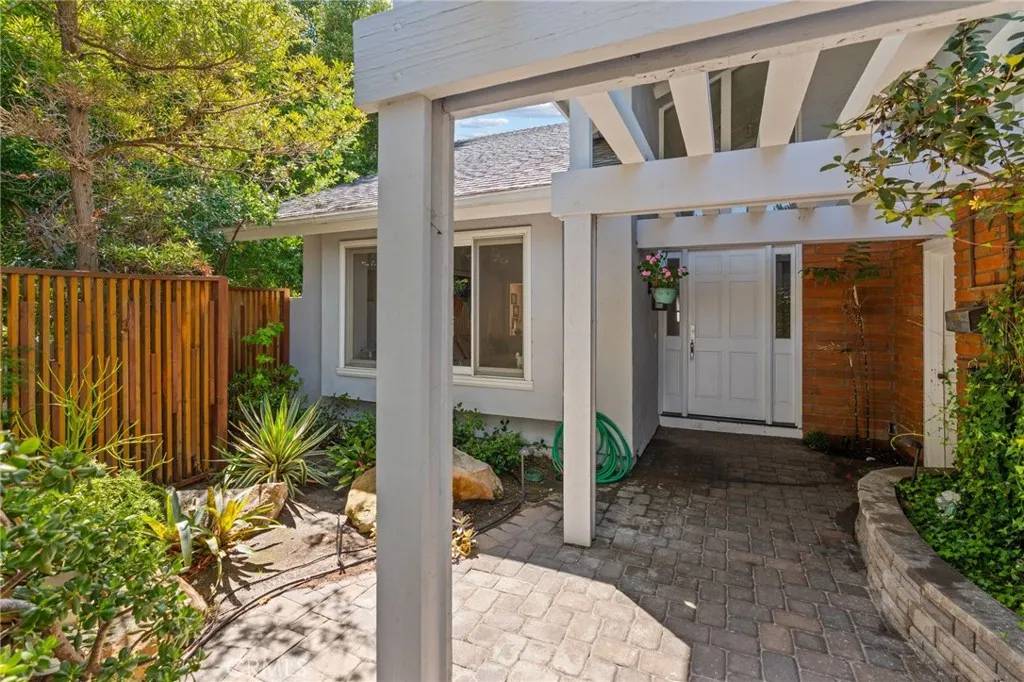 San Diego, CA 92109,5230 Harbour Heights Court