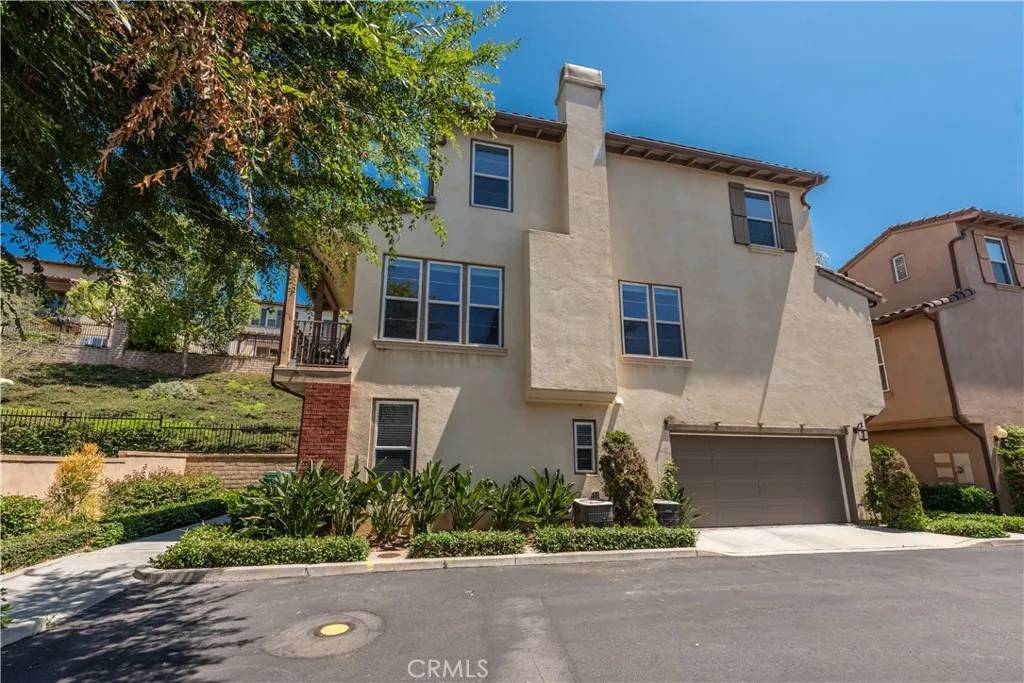 Irvine, CA 92603,216 Tall Oak