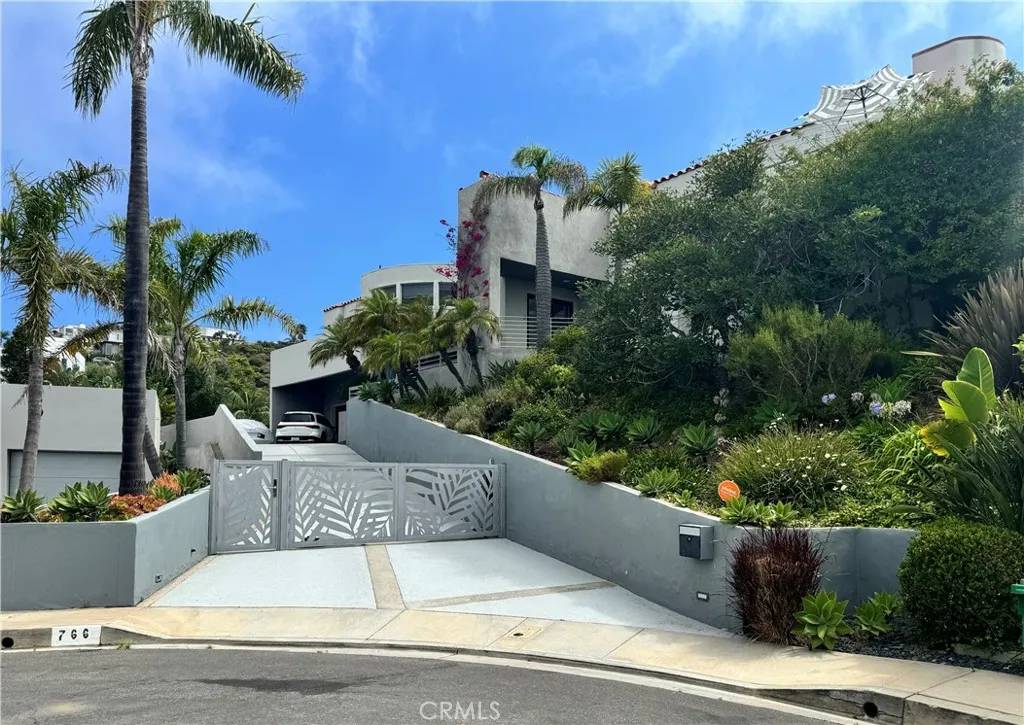 Laguna Beach, CA 92651,766 Pelican Drive