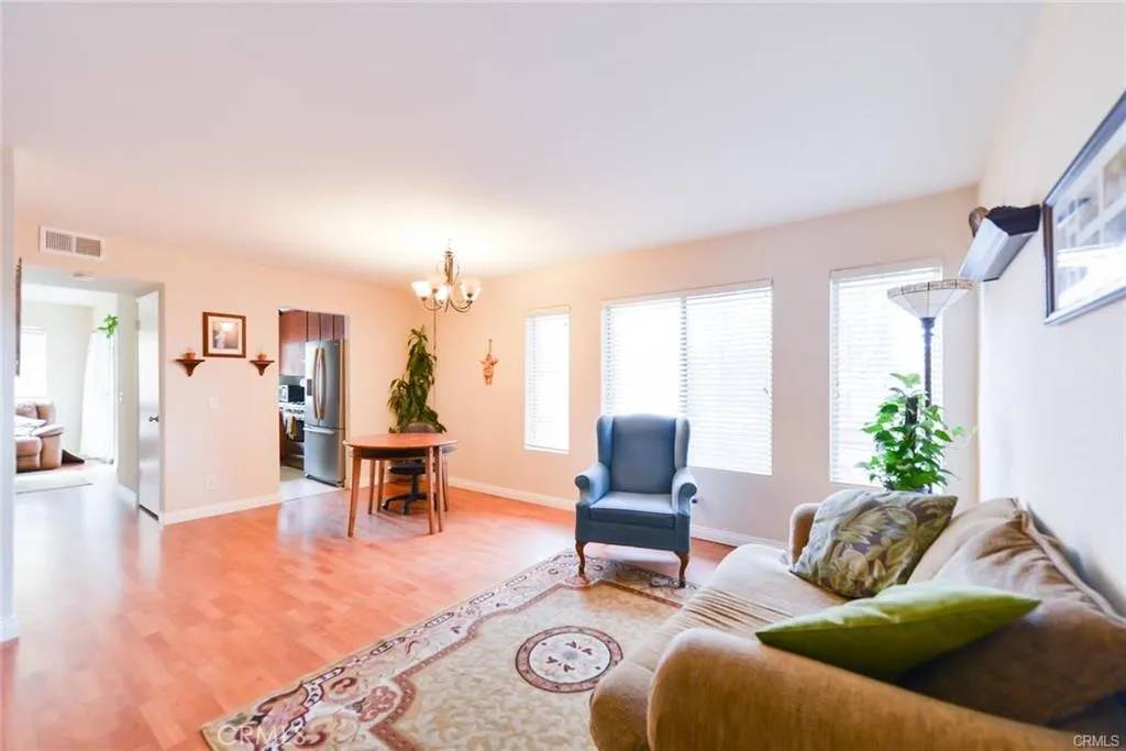 Irvine, CA 92604,101 Oval Road #1