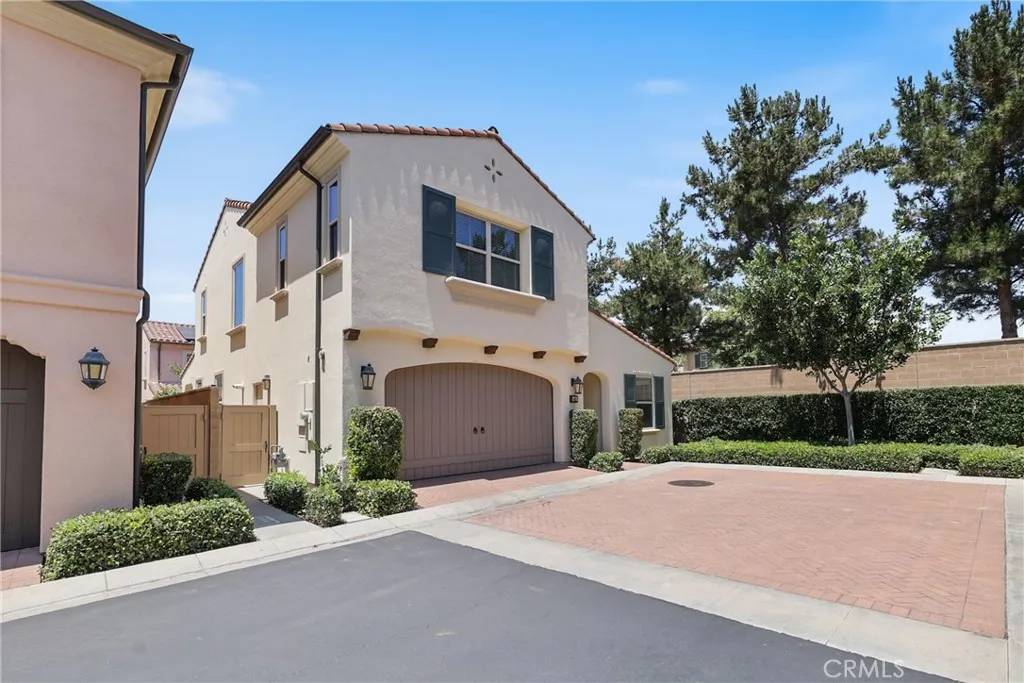 Irvine, CA 92620,41 Somerton