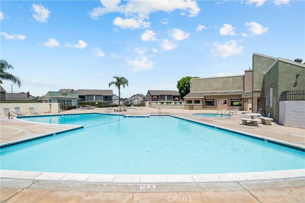 Anaheim, CA 92802,1381 S Walnut Street #2607