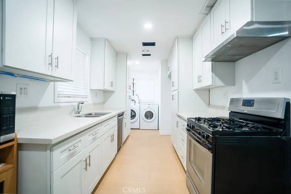 Buena Park, CA 90620,7870 La Mona Circle