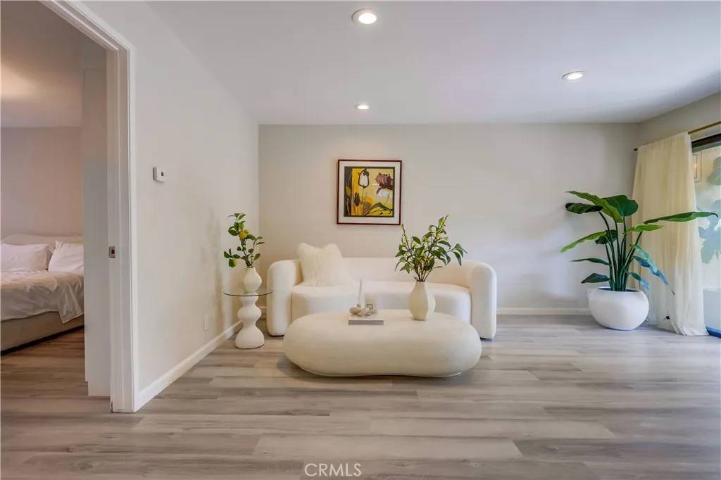 Laguna Hills, CA 92656,26701 Quail #155