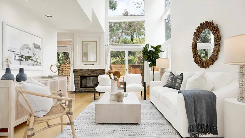 San Clemente, CA 92672,900 Via Presa