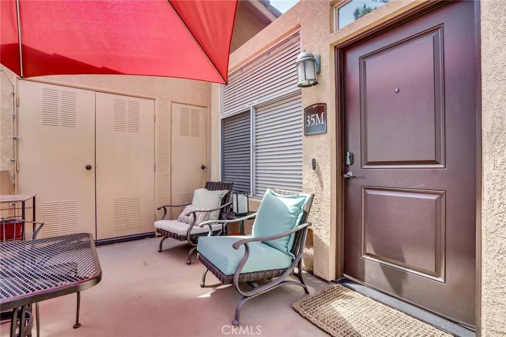 Lake Forest, CA 92610,19431 Rue De Valore #35M
