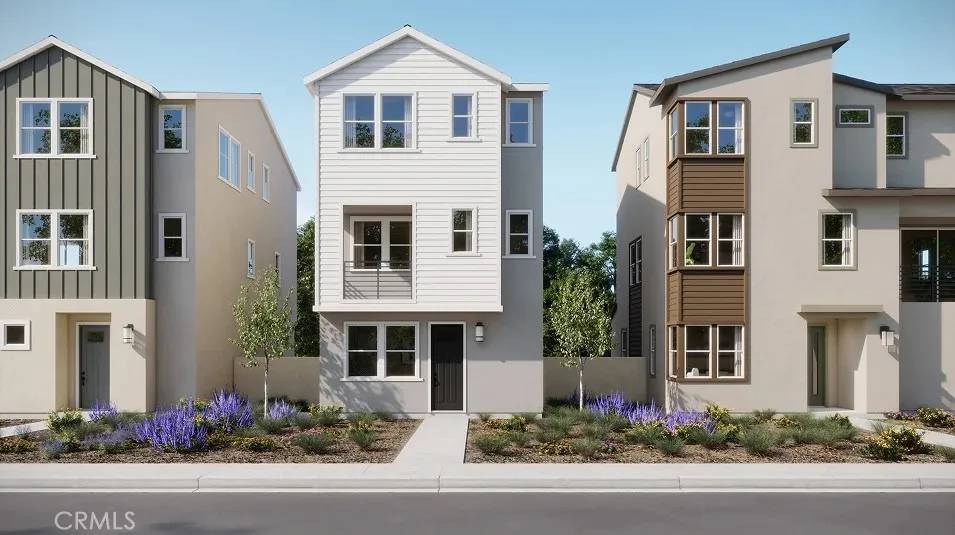 Valencia, CA 91381,27460 Sand Almond Way