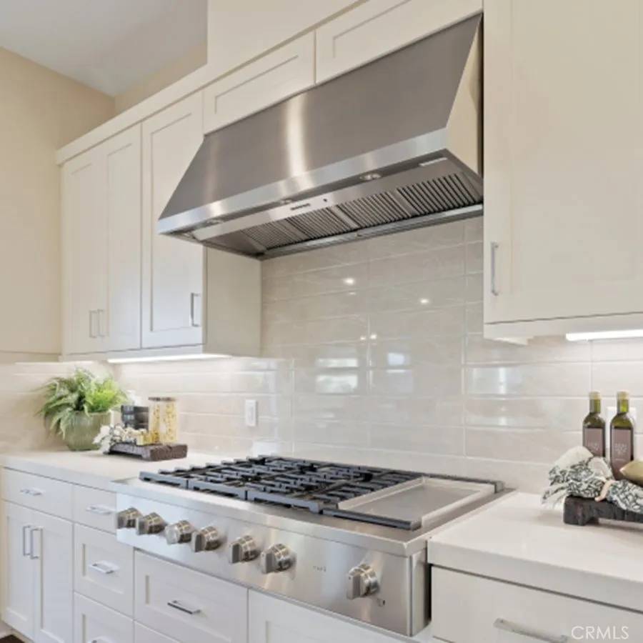 Irvine, CA 92618,309 Garber