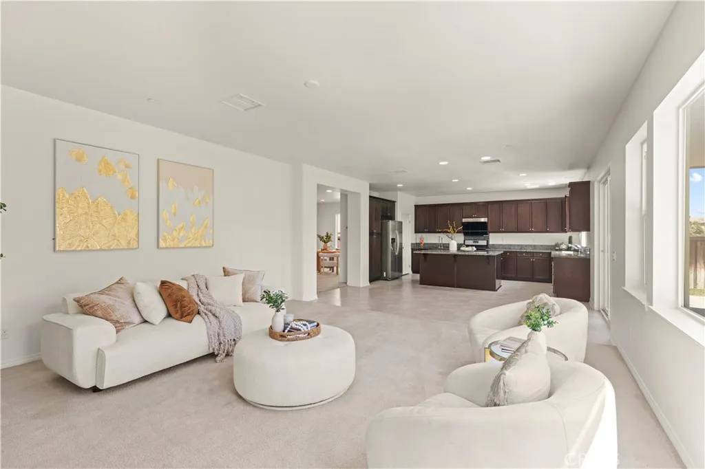 San Bernardino, CA 92407,3982 Alpine Fir Court