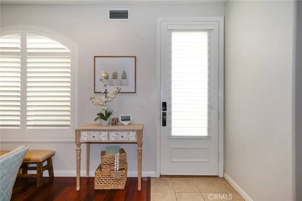 Huntington Beach, CA 92648,354 5th Street