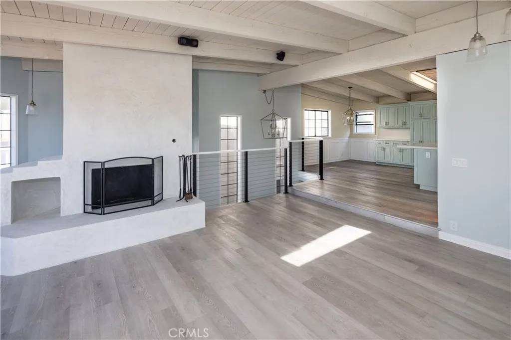Hermosa Beach, CA 90254,434 Manhattan Avenue