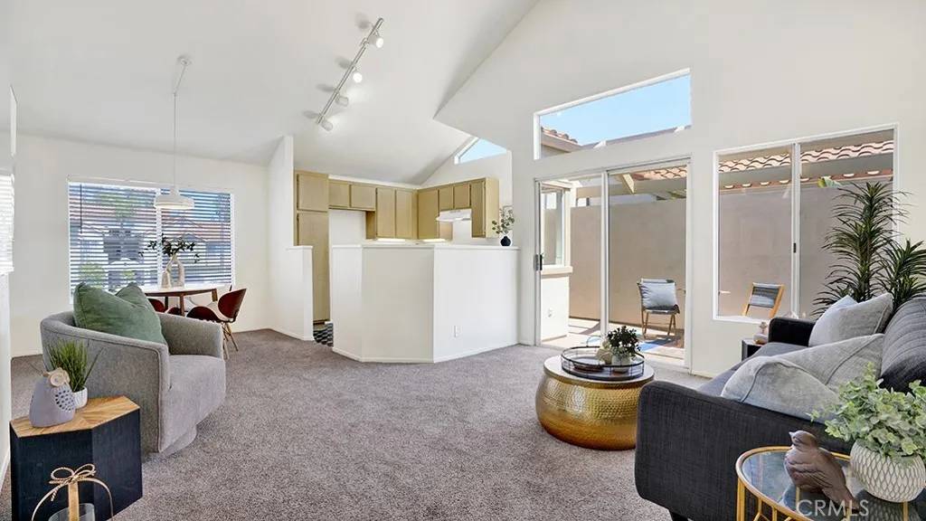 Laguna Niguel, CA 92677,11 Avalon #23