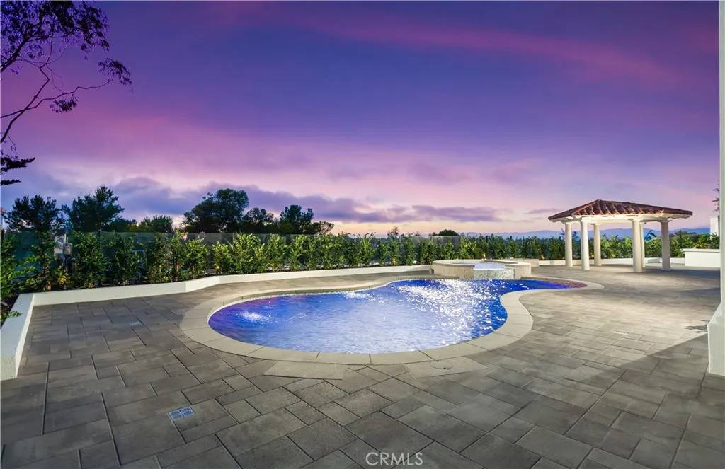 Newport Coast, CA 92657,5 Longboat