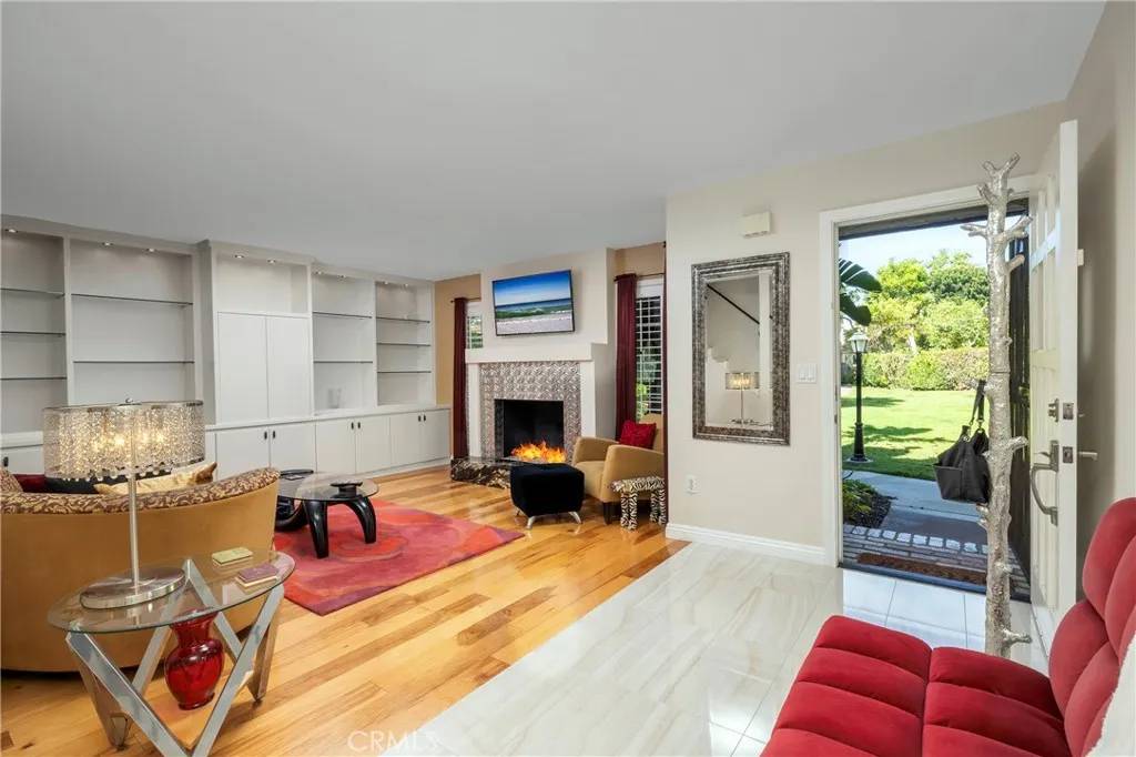 Huntington Beach, CA 92649,16703 Castaway Lane