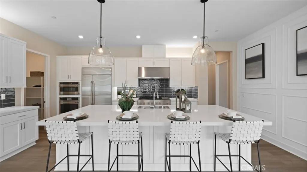 Valencia, CA 91354,29368 Via Destello