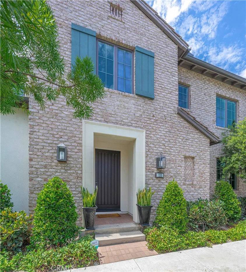 Irvine, CA 92602,133 Toretta