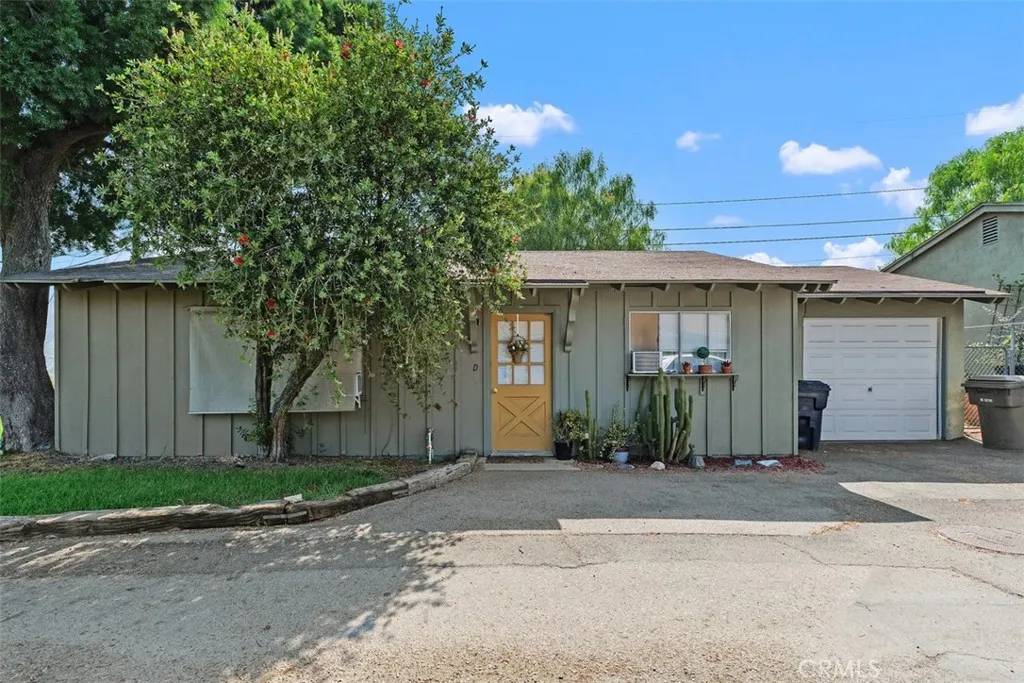 Corona, CA 92881,7979 Minnesota Road