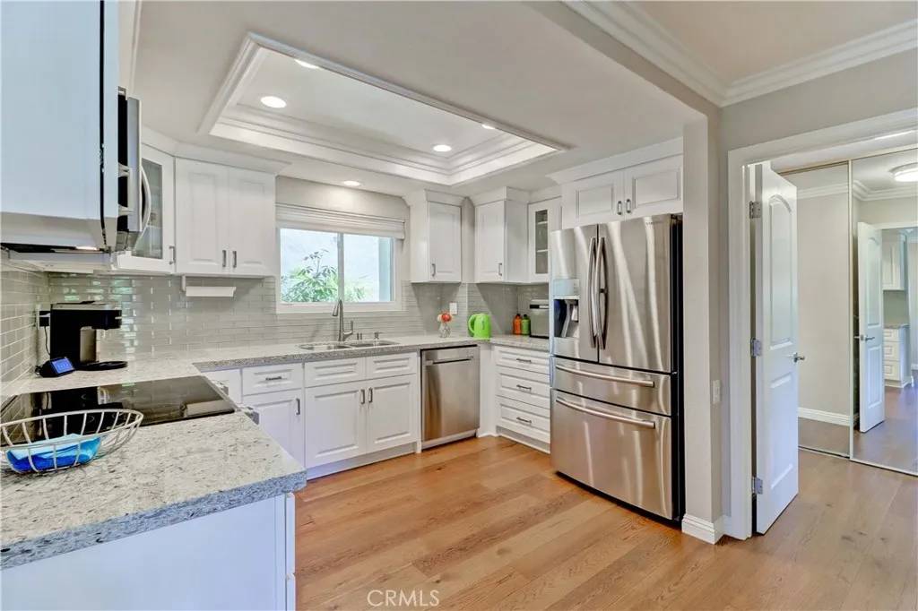 Laguna Woods, CA 92637,2394 Via Mariposa West #1D