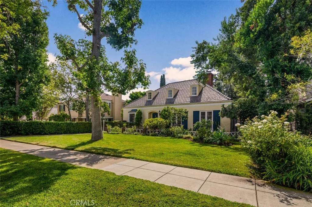 San Marino, CA 91108,2370 Melville Drive