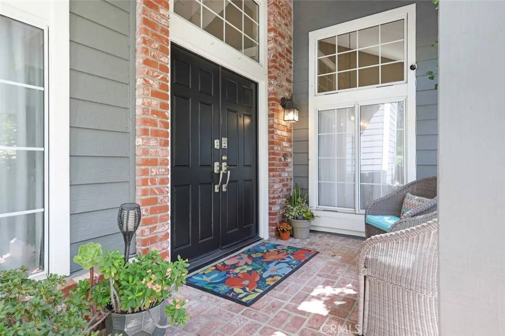 Laguna Hills, CA 92656,25652 Nottingham