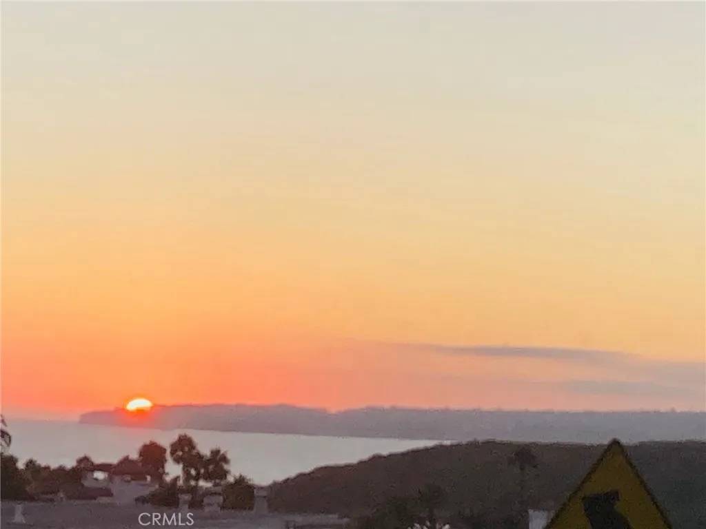 San Clemente, CA 92672,137 W Avenida Florencia