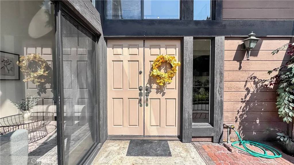 Paramount, CA 90723,7021 Alondra Blvd #7