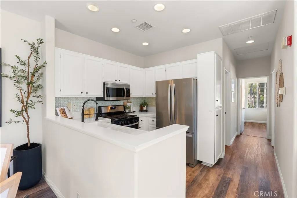 Aliso Viejo, CA 92656,29 Sobrante