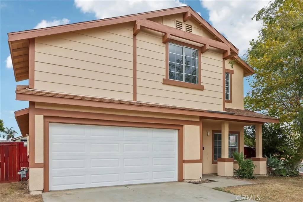 Hemet, CA 92545,1413 Rabbit Peak