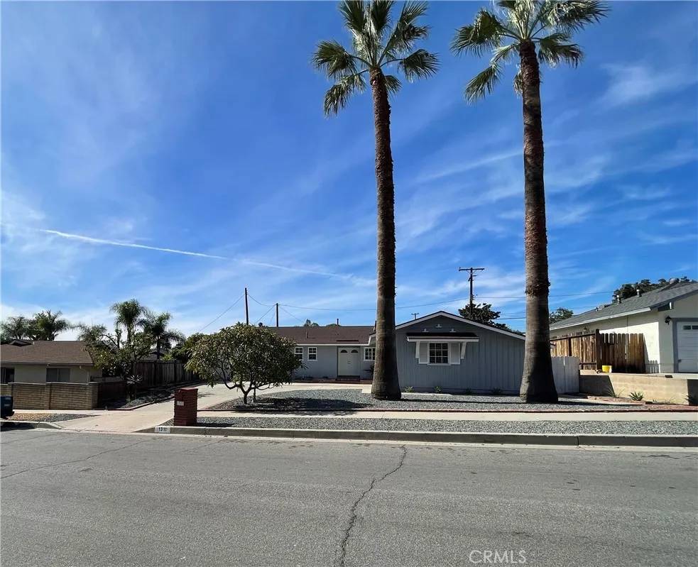 La Habra, CA 90631,1311 N Orange Street