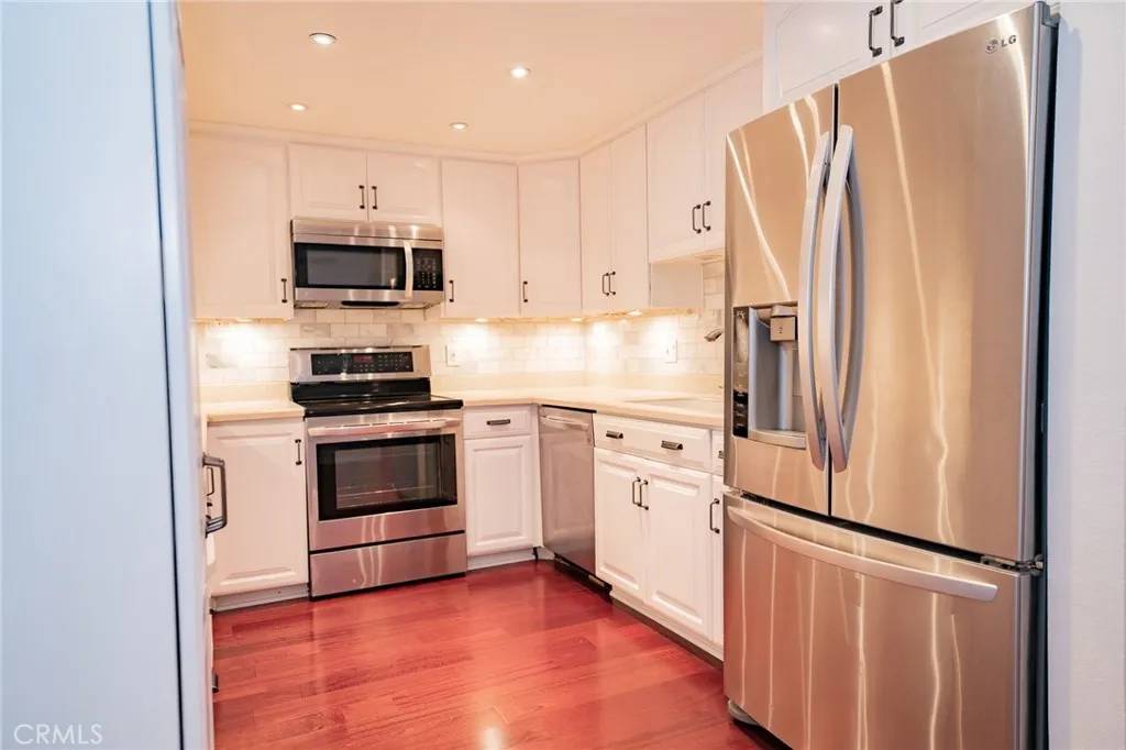 Newport Beach, CA 92663,200 Mcneil Lane #104