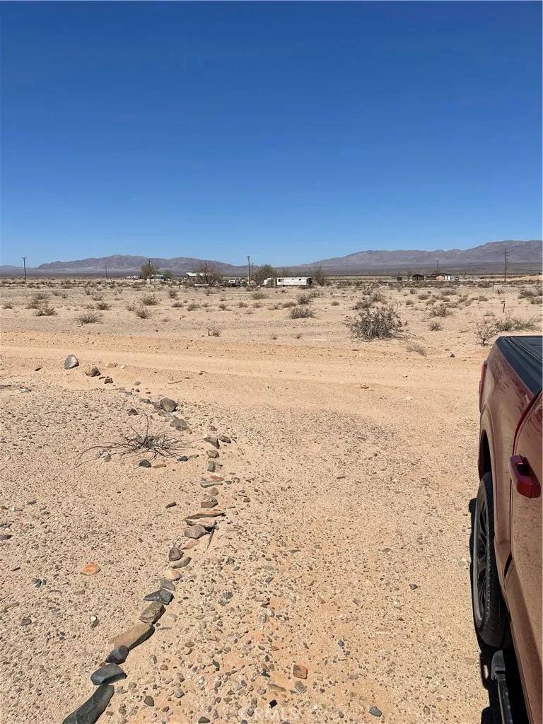 29 Palms, CA 92277,67932 Presswood