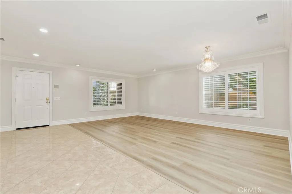 Irvine, CA 92606,20 Nevada
