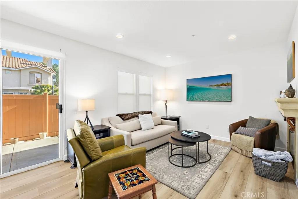 Mission Viejo, CA 92692,239 California