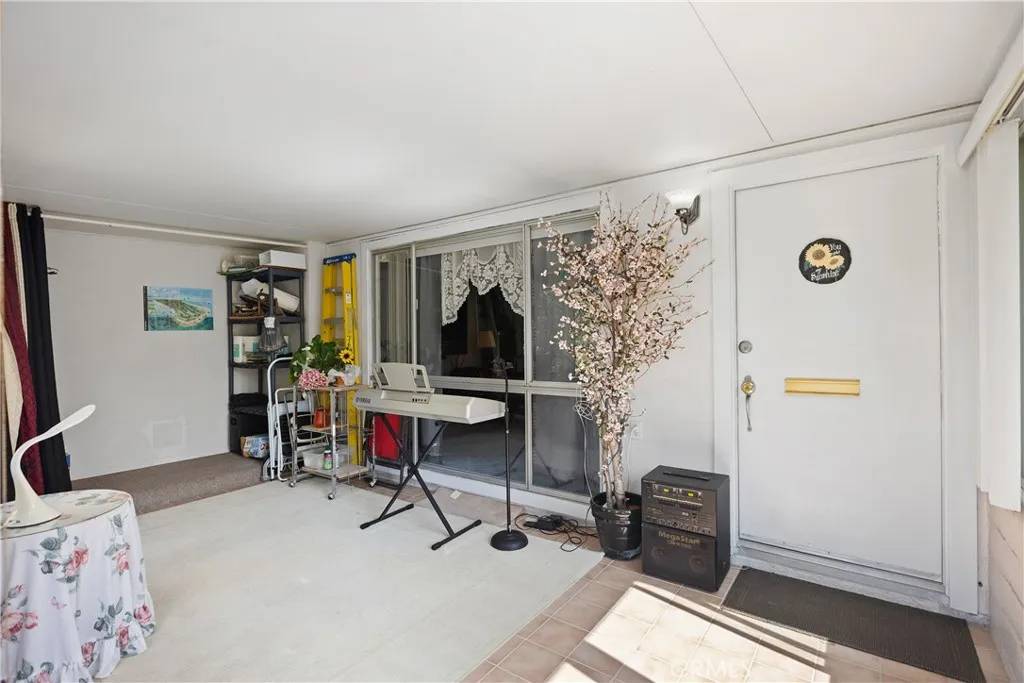 Laguna Woods, CA 92637,2348 Via Mariposa West #B