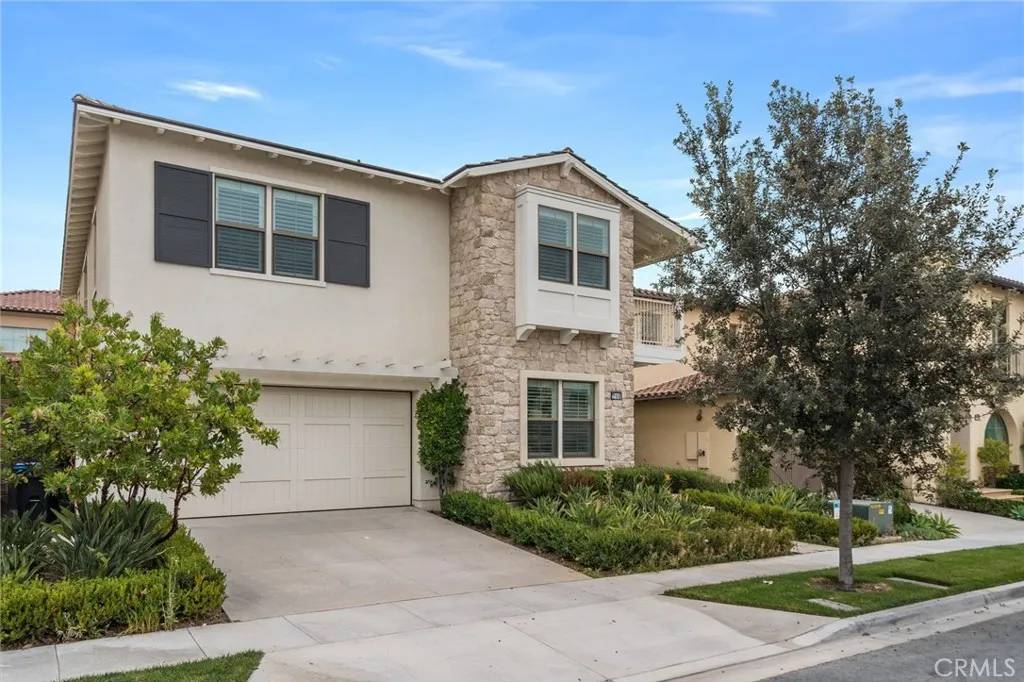 Irvine, CA 92620,214 Parkwood