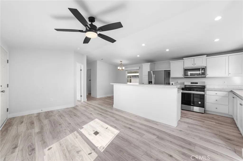 Covina, CA 91724,716 N Grand #I3
