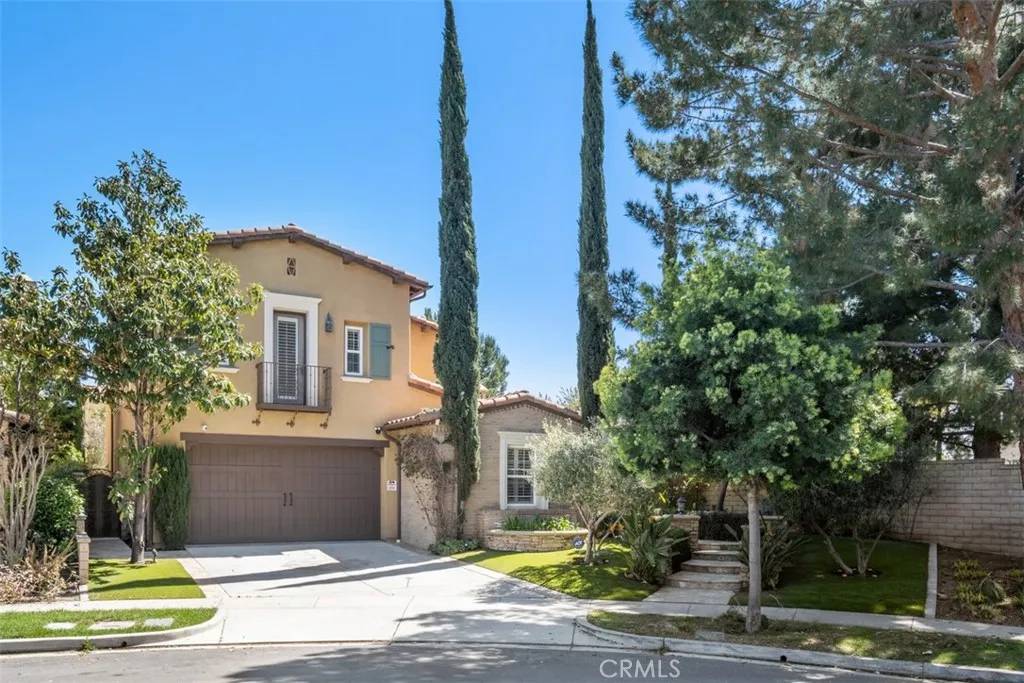 Irvine, CA 92620,20 Lookout