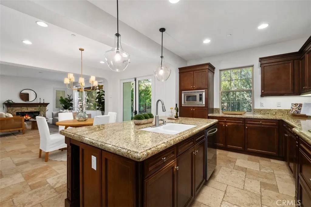 San Clemente, CA 92673,33 Paseo Lerida