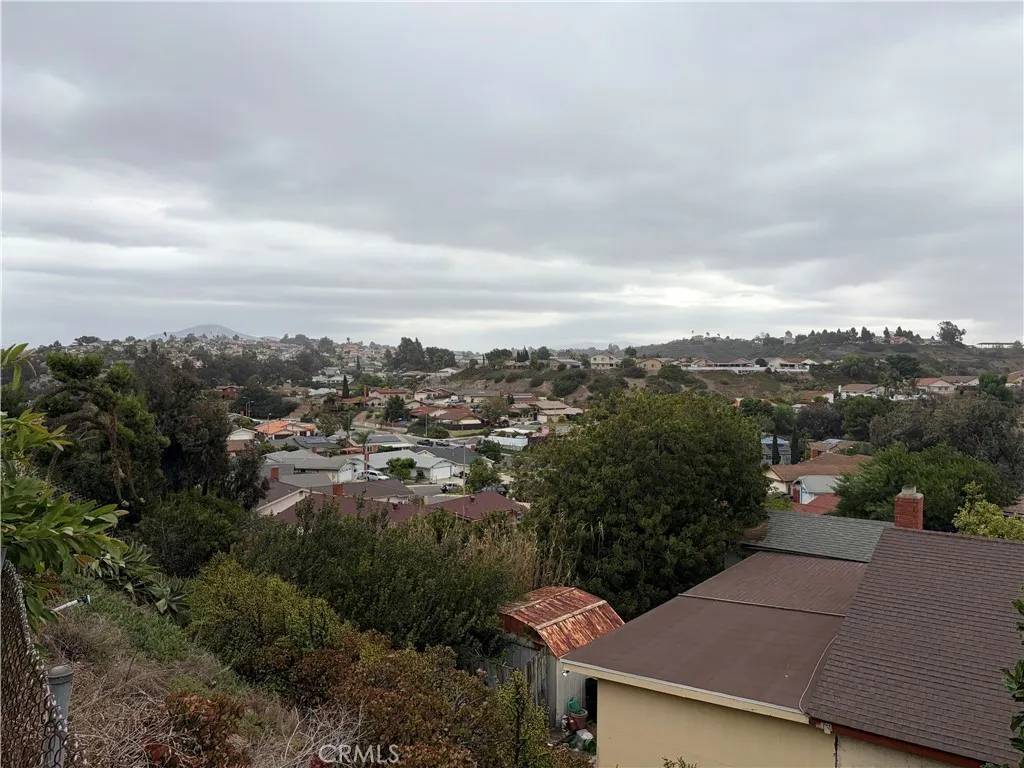 San Diego, CA 92114,6027 Daisy