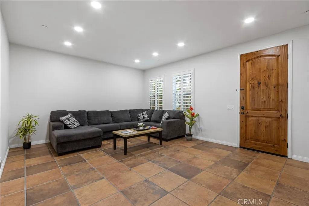 Oceanside, CA 92057,5450 Alexandrine