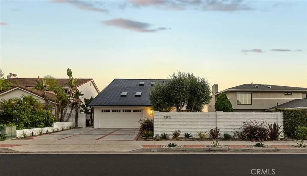 San Clemente, CA 92672,1205 Via Catalina