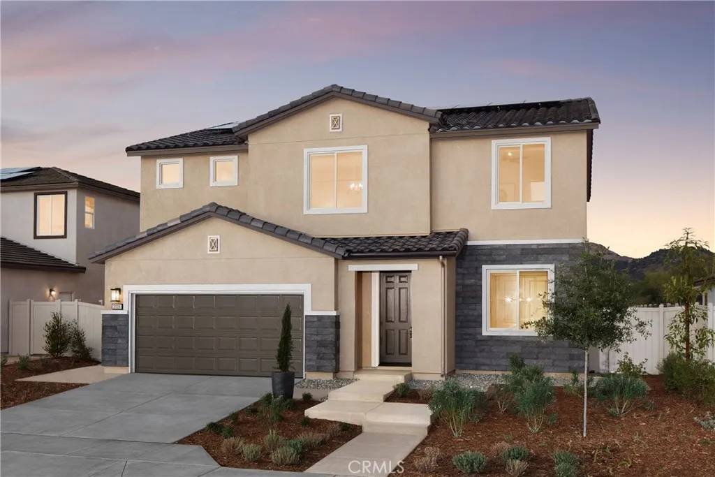 Escondido, CA 92026,2086 Woolem Place