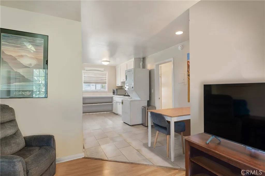 San Clemente, CA 92672,2707 S El Camino Real, #B