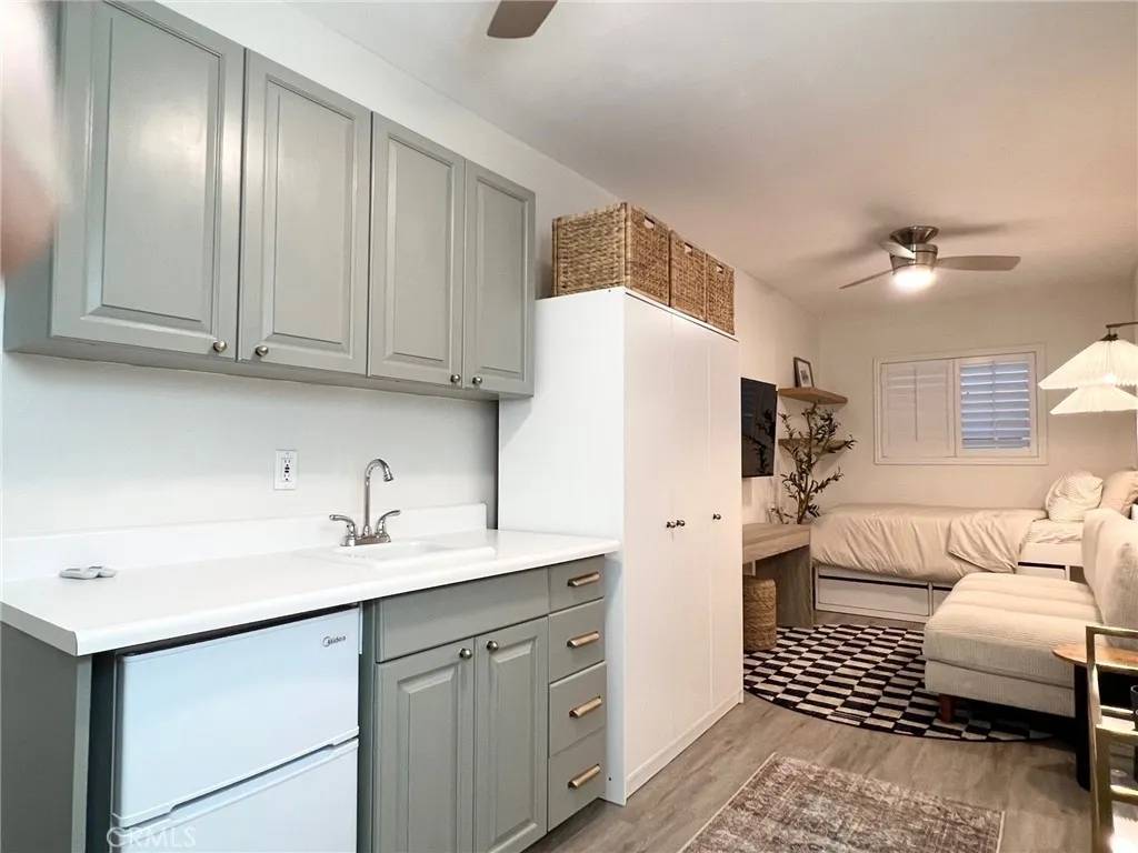 Corona Del Mar, CA 92625,704 Marigold Avenue