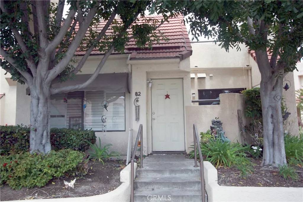 Laguna Niguel, CA 92677,82 Largo Street
