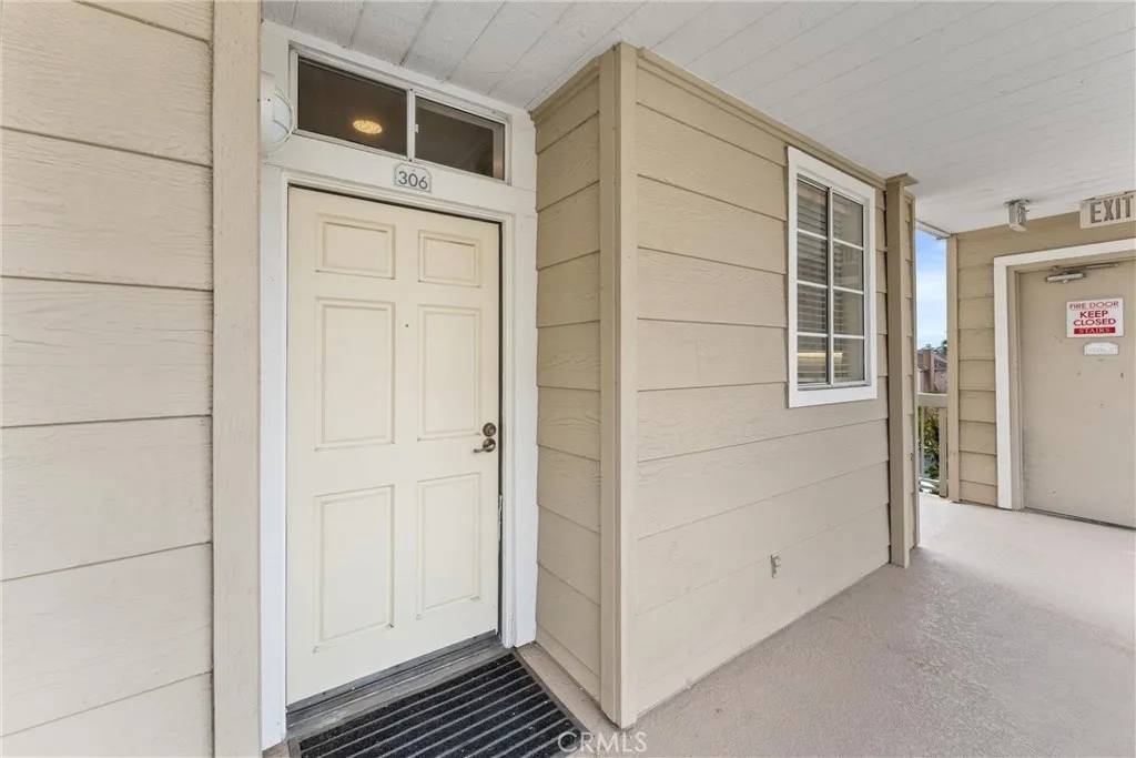 Huntington Beach, CA 92646,20301 Bluffside Circle #D306