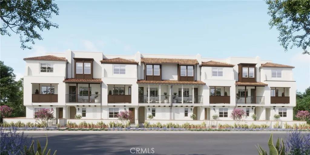 La Habra, CA 90631,306 E William Way