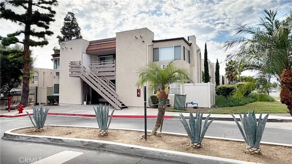 Placentia, CA 92870,212 S Kraemer #2208