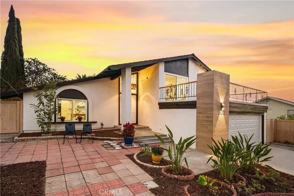 Mission Viejo, CA 92691,25202 Arcadian Ave