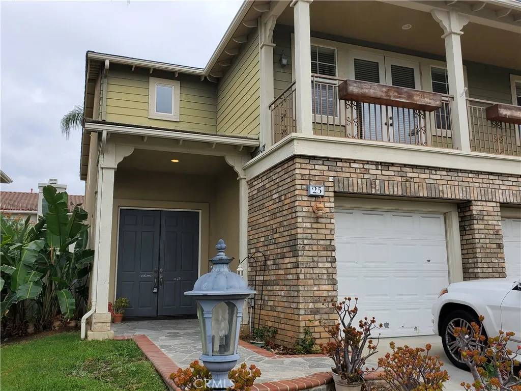 Rancho Santa Margarita, CA 92688,25 Via Villario